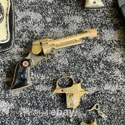 LOT OF 3 CapGuns And 3 Holsters Hubley Gold Plated Texan Junior Cap Gun Ponyboy