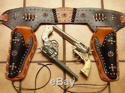 Large Leather Double Holster + 2 Big Hubley Cowboy Die Cast Cap Guns