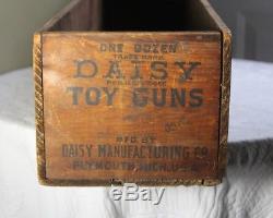 Large Vintage Daisy Red Ryder Toy Guns Wood Shipping Crate Advertising Box