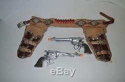 Late 1940-50's Schmidt ROY ROGERS Six-shooter Cap Gun Set & Leather Holster belt