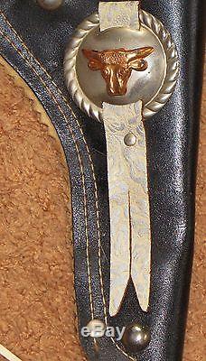 Late 1940s Wyandotte HOPALONG CASSIDY Cap Gun & Leather Holster belt with BOX