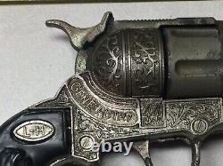 Leslie Henry 44 Gene Autry Cap Gun Working Great Original Black Grips