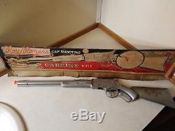 MARX ROY ROGERS WINCHESTER PLASTIC RIFLE TOY GUN 1950s with ORIGINAL BOX