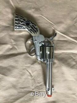 Mattel Buffalo Hunter Set Shootin Shell Cap Gun Holster Knife & 12 Bullets