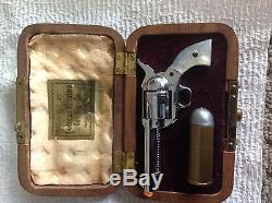 Miniature cap gun little pistol