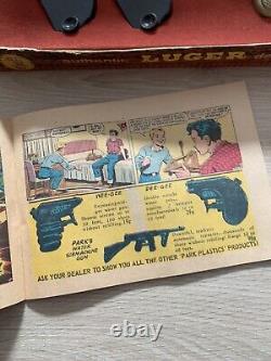 NEW VINTAGE 1950'S GERMAN LUGER NON-CAP GUN BOXED WATER PISTOL With TWO CLIPS