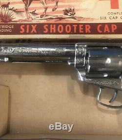 NICHOLS STALLION 45 MARK I Pasadena TOY CAP Gun With Original Box And Bullets
