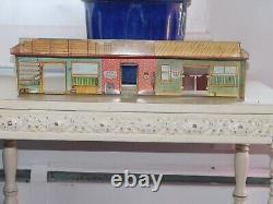 Nice Vintage Marx Tin Western Town Buildings Wells Fargo General Store Guns