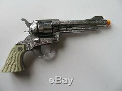 Nichols 41-40 cap gun with 6 bullets in good working order, NO RESERVE