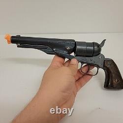 Nichols Model 61 Diecast Cap Gun Firing Toy Gun RARE Trigger Sticks