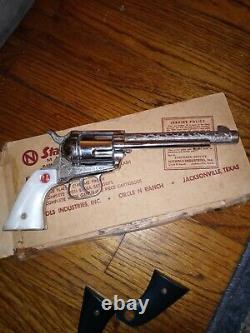 Nichols Stallion 45 Toy Cap Gun Pasadena with extra side pieces and box
