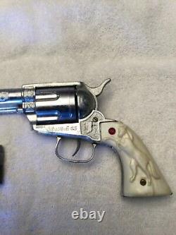 Nichols Stallion Pasadena 45 Cap Gun & (3) Aluminum Bullets