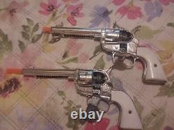 PAIR OF Beautiful Old Vintage Mattel Fanner 50 Cap Guns 11