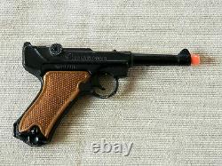 PARATROOPER MODEL 1117 MADE IN HONG KONG childs toy cap gun 3 INCHES LONG