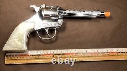 Pair / Set Vintage Kilgore Mustang 1950s 60s Die Cast Cap Guns 9 Never Fired