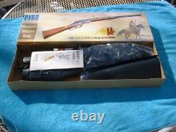 Pyro Nos Vintage Western Saddle Gun Life-like Full Size Rifle Plastic Model Kit