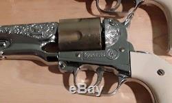 RARE 2 HUBLEY COLT 45 Vintage Cap Gun Revolver Six Shooter Cap Gun