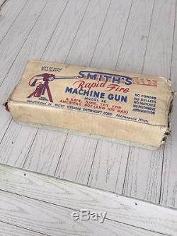 RARE Smith's Rapid Fire Toy Carbide Machine Gun Model 32 1930's Cast Iron