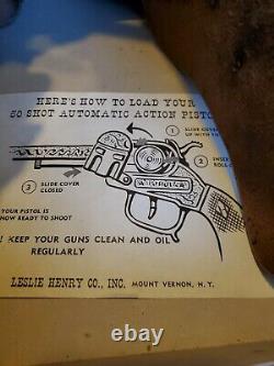 RARE VINTAGE 1950's WYATT EARP, GUN AND HOLSTER SET, ESQUIRE NOVELTY CO NJ, USA