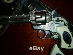 RARE VINTAGE LOT HALCO MARSHAL 6/7 SHOOTER TOY CAP GUN Hopalong Cassidy Bar M