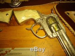 Rare Vintage Roy Rogers Double R Ranch Dual Cap Gun And Holster Set With Box