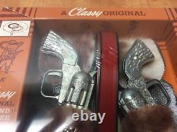 RARE VINTAGE Toy Gun and Holster Set Classy Products Corp 7052 SEALED