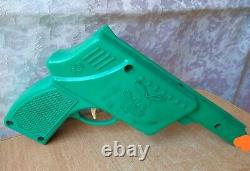 RARE Vintage Soviet USSR gun model TOY Pistol plastic nu pogodi wolf rabbit