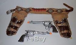 ROY ROGERS Late 1940-50's Schmidt Six-shooter Cap Gun Set & Leather Holster belt