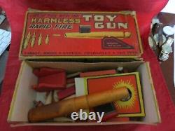 Rare Antique 1903 HARMLESS Rapid Fire TOY GUN GOING HUNTING Game Original Box