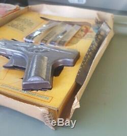 Rare Daisy Superman Krypto Ray Gun Projector Pistol With Box