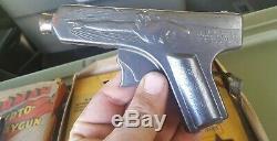 Rare Daisy Superman Krypto Ray Gun Projector Pistol With Box
