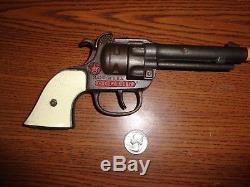 Rare Hubley Cowboy Checkered Colt Grips Cast Iron Dummy Toy Cap Gun D
