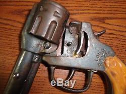 Rare Kilgore Lone Ranger Cast Iron Blued Finish Repeater Toy Cap Gun c. 1938