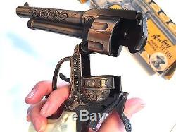 Rare! Leslie Henry Gene Autry cap gun With Original Box