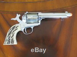 Rare Mattel Shootin' Shell. 45 Vigilante Double Holster Cap Gun Set