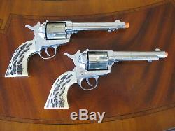Rare Mattel Shootin' Shell. 45 Vigilante Double Holster Cap Gun Set Very Nice
