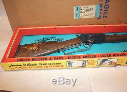 Rare NM Johnny Eagle Red River Target Set rifle topper toys 1968 cowboy gun box