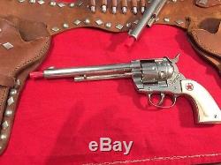 Rare Sheriff Bob Dixon Original 1950 HUBLEY COWBOY Two Guns / Holster Extra Fine