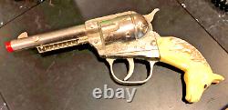 Rare! Vintage Hubley Cap Gun with Mustang Horse Head NICE CONDITION