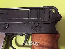 Rare Vintage Made In Japan 70s Hudson SMG VZ-61 Full Metal Cap Model Gun
