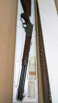 Ray Gun Custom Lever Action Rifle 1971 vintage Nintendo Toy Japan NEW very rare