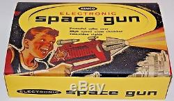 Remco 1953 Electronic Space Ray Gun Stunning Gun & Display Box
