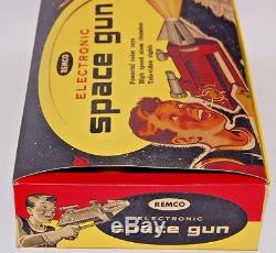 Remco 1953 Electronic Space Ray Gun Stunning Gun & Display Box