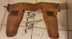 Roy Rogers Holster Set with two guns