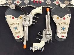 SMOKY JOE Cap Guns and Holster Set, with 3-bullets by Leslie Henry
