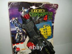 SPACE GUN EDISON GIOCATTOLI SpA. Model ZX271 Blade Runner 1983 RARE CARDED