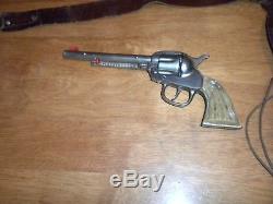 Single Roy Rogers Gun With Bullets