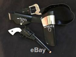 THE REBEL Cap Gun with Holster, bullet holder, 3-bullets, and belt. By Lone Star