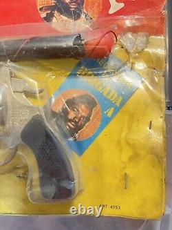 The A team Set. Extremely Rare, Complete. Includes Rifle, Gun, Hand Cuffs, Card