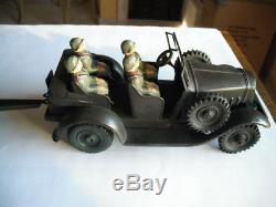 Tippco German Staff Car & Gun Tin Wind Up Toy Car With Figures Lineol Hausser